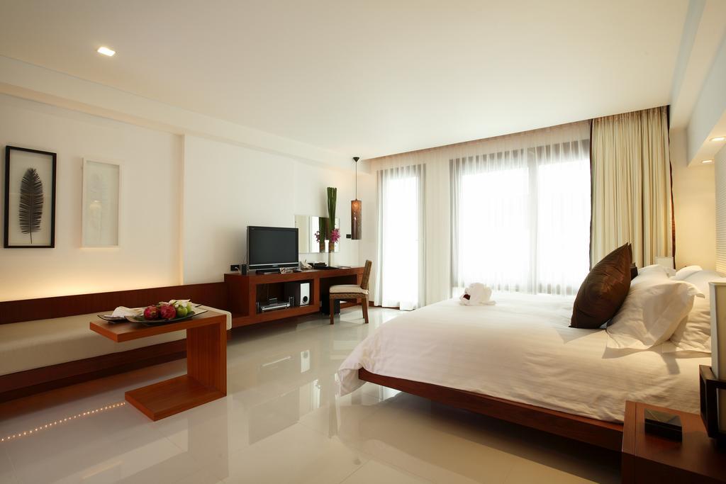 芭东拉弗洛拉度假酒店-Sha高级认证 Patong 客房 照片